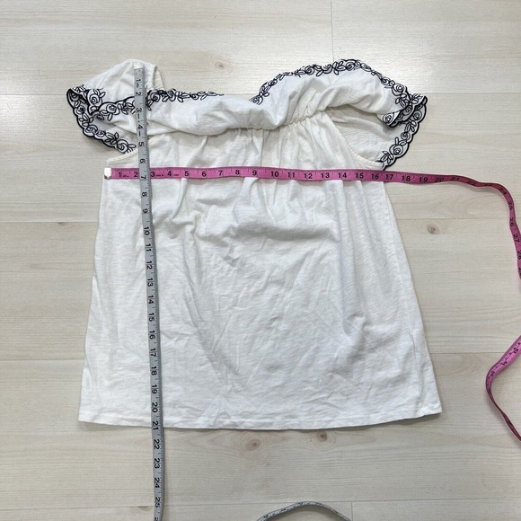 J Crew Top M white embroidered ruffle Off The shoulders blouse cotton knit - Picture 7 of 16